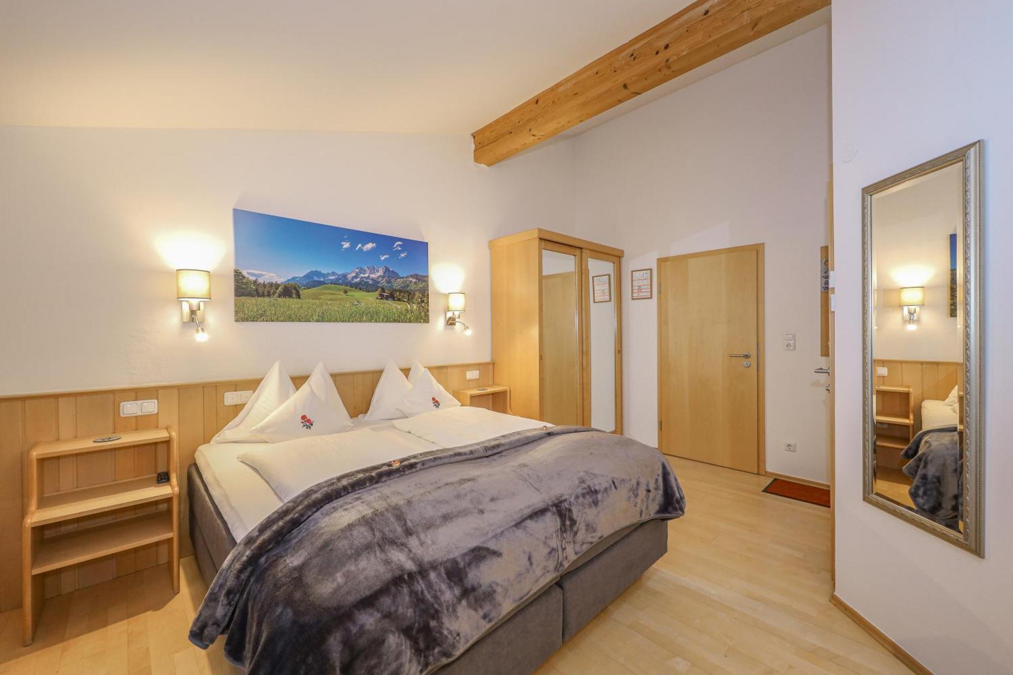 Gartenhotel Rosenhof bei Kitzbühel Oberndorf in Tirol Zimmer foto